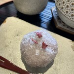 甘味処 グルエトルテ - ピンクで可愛い櫻餅