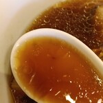 らぁめん ご恩 - このスープがすごい