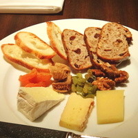 フレンチ キッチン - チーズの盛り合わせ