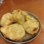 釣宿酒場マヅメ - しみしみ大根の天ぷら438円（税込）