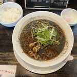 四川担担麺 阿吽 - 