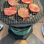 ホルモンいとうや - 塩タン