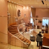 リストランテ ル・ミディ ひらまつ - らせん階段