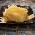 うなぎ 串料理 いづも - ガリ