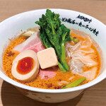 創業麺類元年 坂本龍馬が愛したラーメン食堂 - 26年3月海老とトマトの芳醇味噌ら一麺