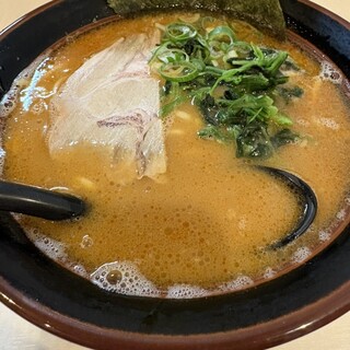 ラーメン 府中家_0
