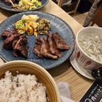 仙台 肉之Itou 居酒屋牛舌 直 - 