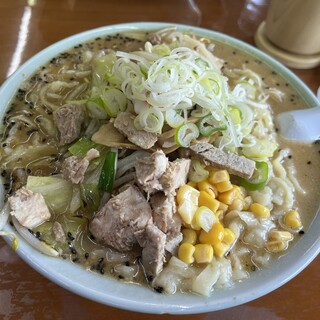手打ラーメンとんぼ_0