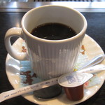 Yakiniku Kicchin Karubi Papa - ミックス定食のランチドリンク（ホットコーヒー）