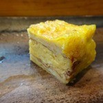 寿司栄 - 玉子焼き