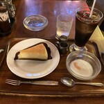 シャモニーモンブラン - チーズケーキセット(オリジナルアイスコーヒー)