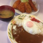 キッチンニュー早苗 - 日替り定食（ミックスフライ）カレーライス