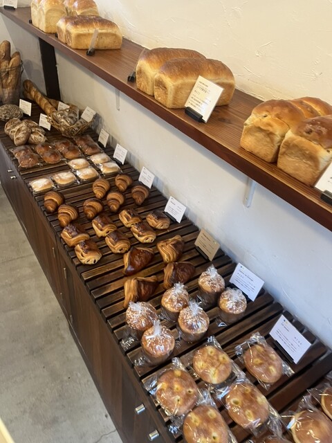 by こんちくしょー : トロワ ブーランジェリー (trois 3)- 平野（谷町