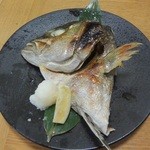 漣 - カンパチのカブト焼き