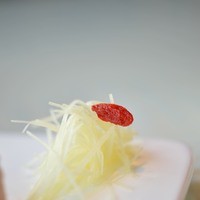 涵梅舫 銀座店 - 水晶肴蹄（ぶたすねにくにこゞり）、薑絲（はりしやうが）に枸杞子（くこのみ）