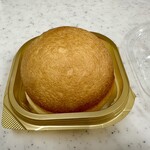 ブーランジェリー ミモザ - まんまるクリーム　300円