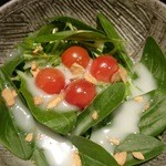 おかき - ほうれん草と水菜のサラダ