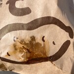 ぽてとむ - 割ったものをちょっと袋に入れたら蜜だらけ