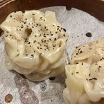 水餃子と胡椒シュウマイの二兎 - 胡椒焼売2ヶ