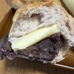 ベーカリー&テーブル 箱根 - あんバターくるみ(440円)