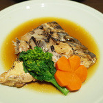 藤吉 - 国産かきを食べる会(6600円・外税)の黒鯛のカマ