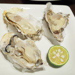 藤吉 - 国産かきを食べる会(6600円・外税)の諫早湾の蒸し牡蠣