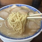 純とんこつ無双 - 中細麺