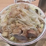 ラーメン豚山 - 料理写真: