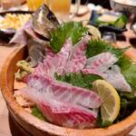 ジャンボ釣船 つり吉 - 