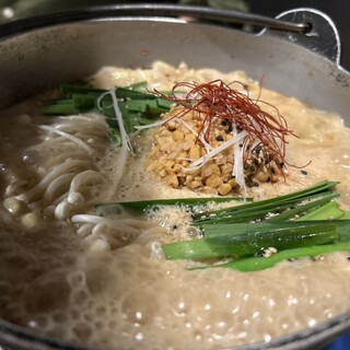 鉄鍋居酒屋 黒花火_0