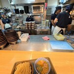 久臨 - 配膳