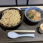久臨 - 料理写真:つけ麺　並