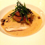 アルヴァ(アマン東京) - フランス産フォアグラのソテー　西洋葱のスープとの相性がGoodです
