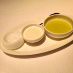 アルヴァ(アマン東京) - バターはソフトすぎかな