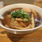 川の先の上 - らーめん正油1150円　大盛り100円　味玉150円