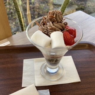 MJブックカフェ_1