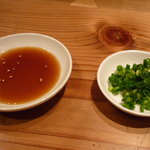 Yakinikudaiei - タレとネギ