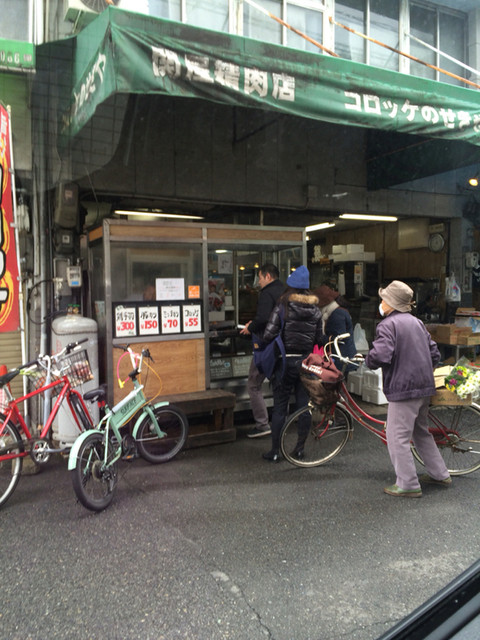 の せきや コロッケ 【マジかよ】コロッケさんのコロッケ専門店「コロッケのころっ家」、開店2日目にして入店まで6時間待ちに!!