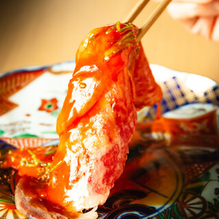 鹿児島黒毛和牛炙りユッケ濃厚卵黄と割り下