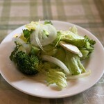 香草イタリア料理あらじん - グリーンサラダ　取り分け