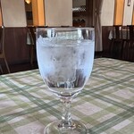 香草イタリア料理あらじん - 水