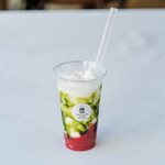 あわじ島バーガー 淡路島オニオンキッチン - あわじ島 抹茶いちごシェイク