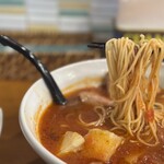 麺屋 Hulu-lu - トマトラーメン、パイン