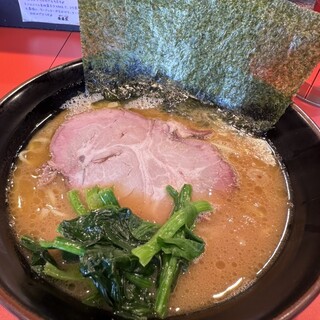 横浜ラーメン 斎藤家_0