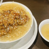 麺飯店 俵飯 - 鶏からニンニク塩ダレ飯