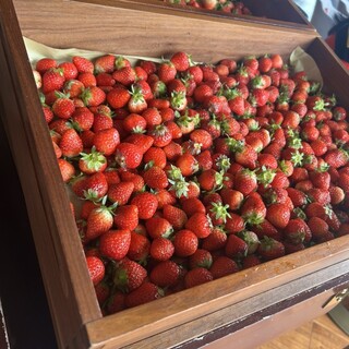 THE-MOMENT GRILL&DINING_1