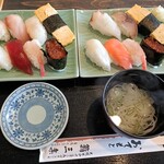 鮨三楽 - 料理写真:ランチ寿司15貫