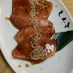 黒毛和牛ホルモン 大衆焼肉しんすけ - 