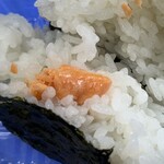 うおせい - 具材の鮭はちょっと小さくなったような…
