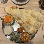 ASIAN RESTAURANT BASIL 丸之內Palace大樓店 - 